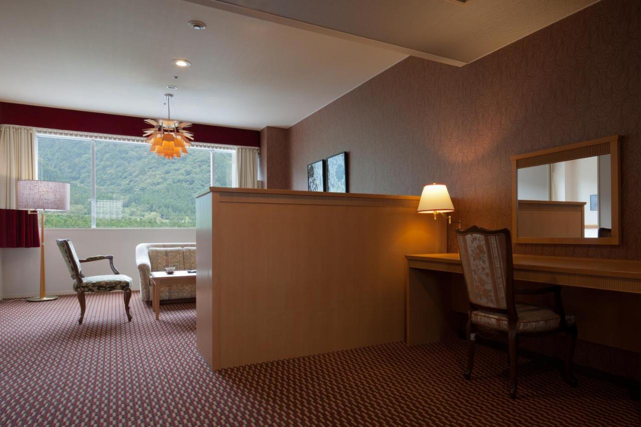 Hotel Morinokaze Tateyama‎ Toyama Station Dış mekan fotoğraf